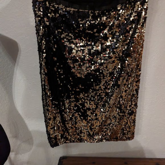 Nine West Black and Gold Sequin Pencil Skirt - Picture 4 of 4